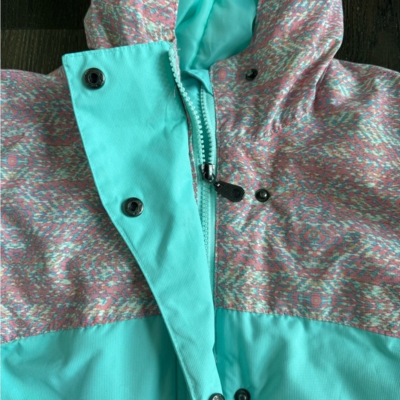 Arctix Winter Coat.  Girls size large.  Teal with pink details. - Picture 5 of 12